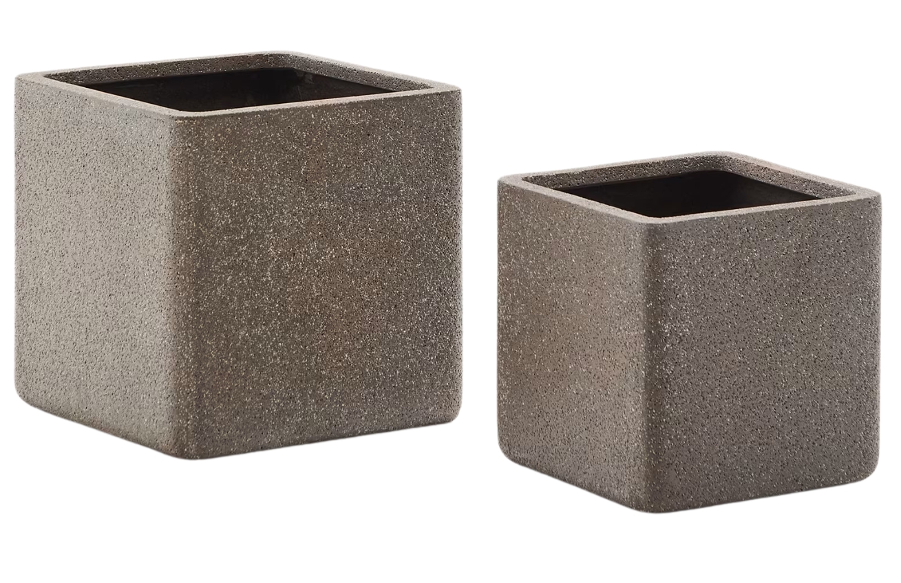Set dvou hnědých zahradních květináčů Kave Home Minoa 35